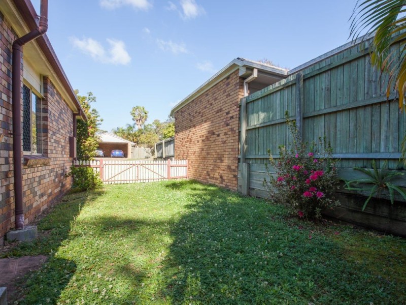 8 Wentworth Close, Forest Lake QLD 4078