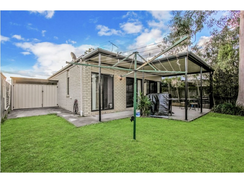 22 Randerson Street, Forest Lake QLD 4078