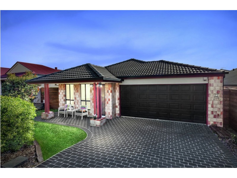 84 Snowy River Circuit, Forest Lake QLD 4078