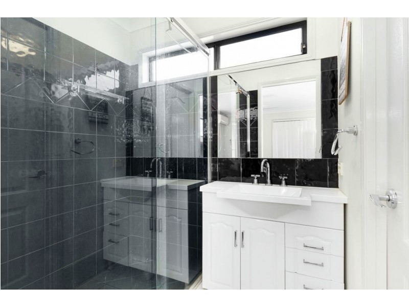 84 Snowy River Circuit, Forest Lake QLD 4078