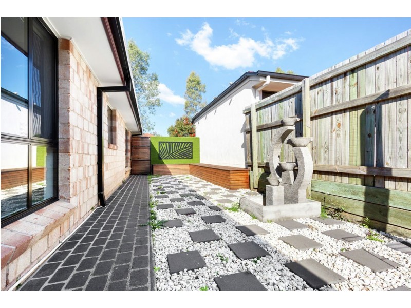 84 Snowy River Circuit, Forest Lake QLD 4078