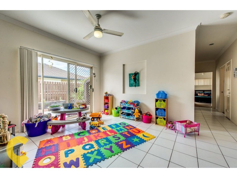 7 Ropati Street, Redbank Plains QLD 4301