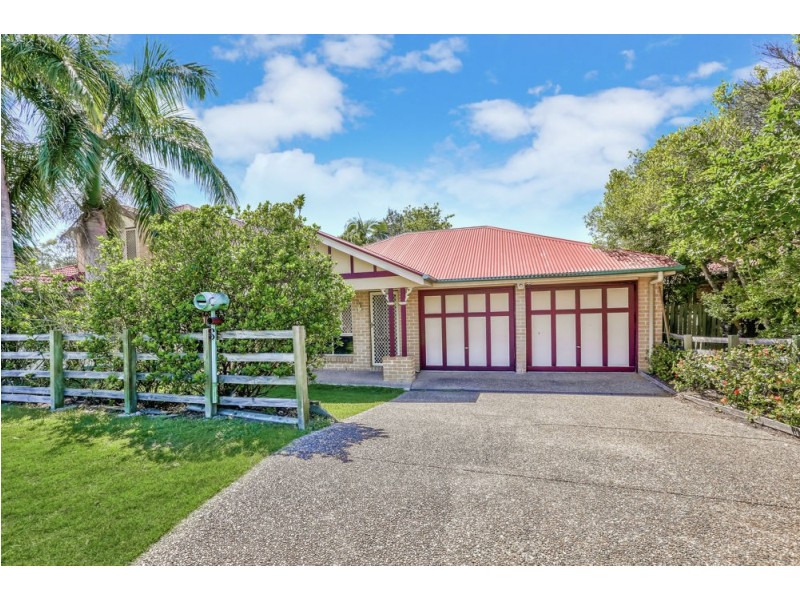 18 Rimu Crescent, Forest Lake QLD 4078