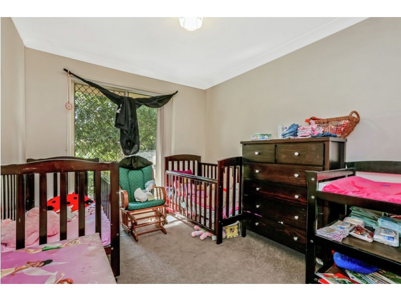 18 Rimu Crescent, Forest Lake QLD 4078