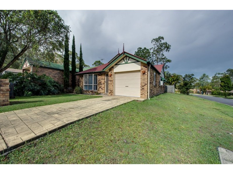 1 Patula Close, Forest Lake QLD 4078