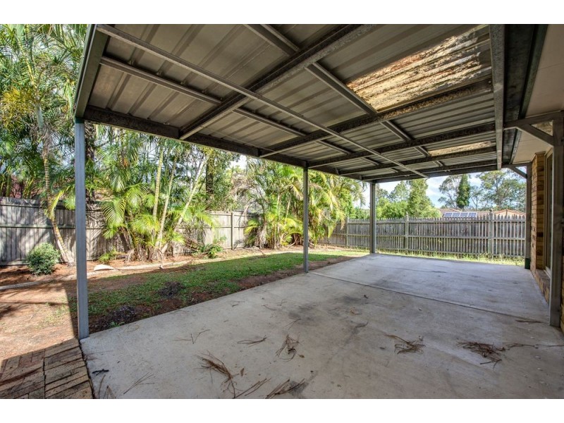 1 Patula Close, Forest Lake QLD 4078