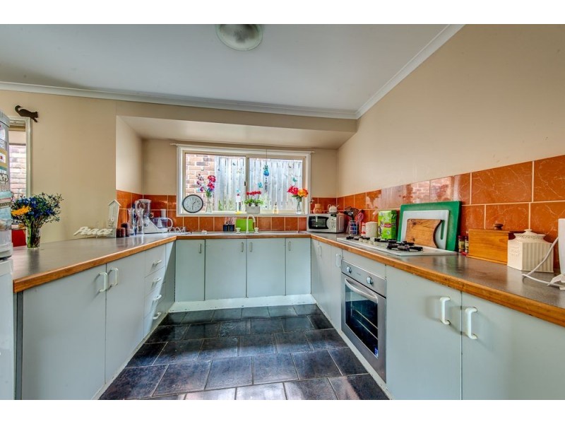 14 Kelvin Close, Forest Lake QLD 4078