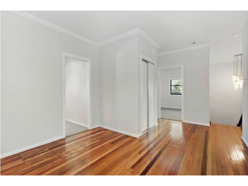 79 Strong Avenue, Graceville QLD 4075