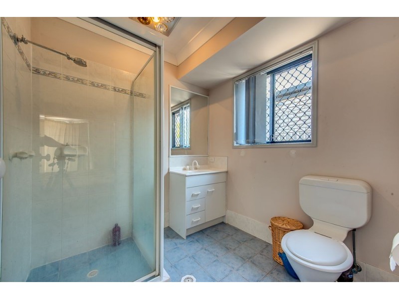 77 Azalea Street, Inala QLD 4077