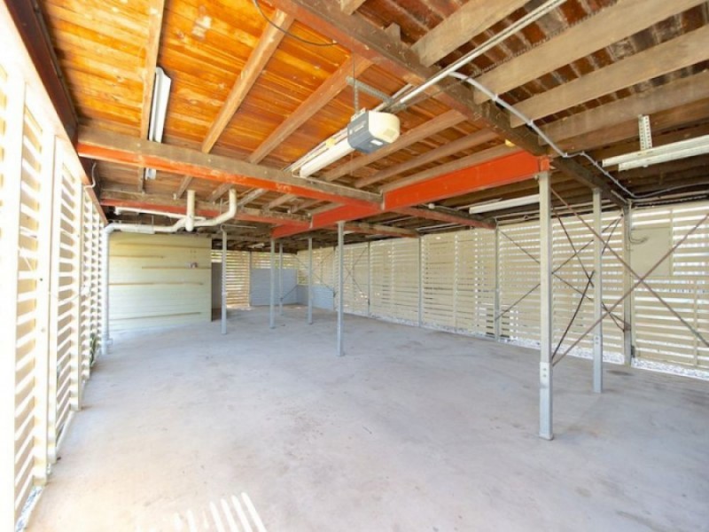2c Mcmahon Street, Bundamba QLD 4304