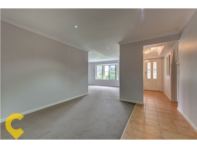 13 Muscovy Place, Forest Lake QLD 4078