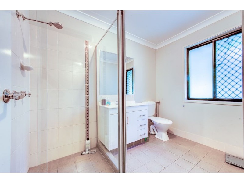 3 Grange St, Redbank Plains QLD 4301
