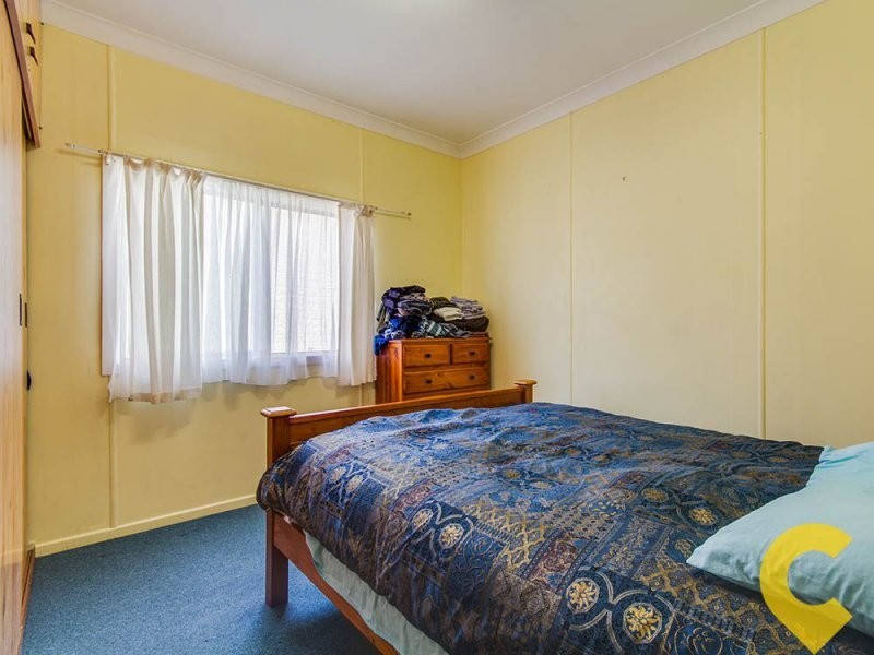 12 Morcombe Street, Brighton QLD 4017