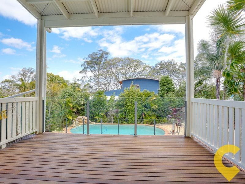 46 Eagle Terrace, Sandgate QLD 4017