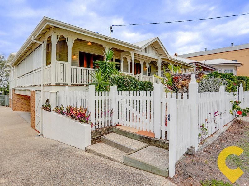 46 Eagle Terrace, Sandgate QLD 4017