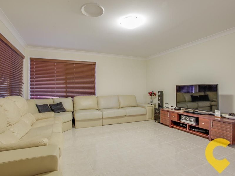 21 Somerset Drive, Carseldine QLD 4034