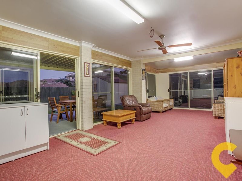 21 Somerset Drive, Carseldine QLD 4034