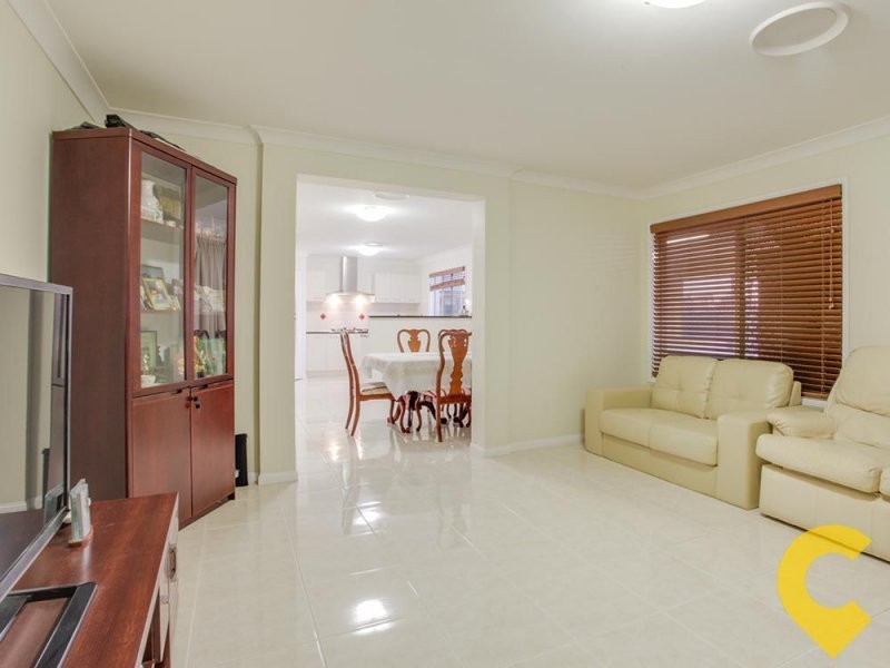 21 Somerset Drive, Carseldine QLD 4034