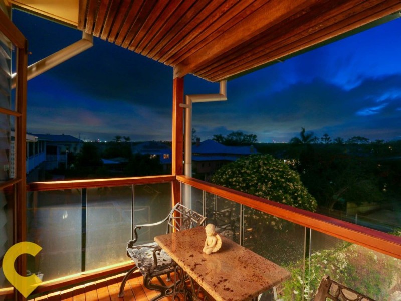 110 Shorncliffe Parade, Shorncliffe QLD 4017