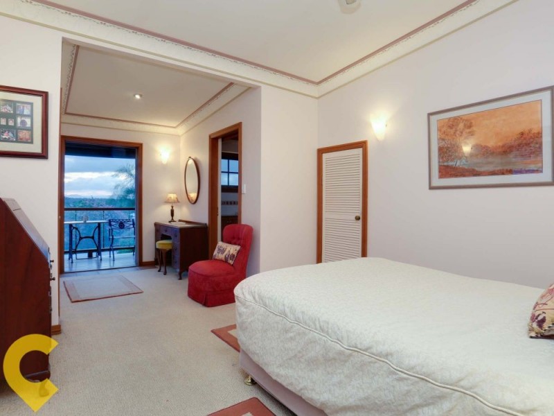110 Shorncliffe Parade, Shorncliffe QLD 4017