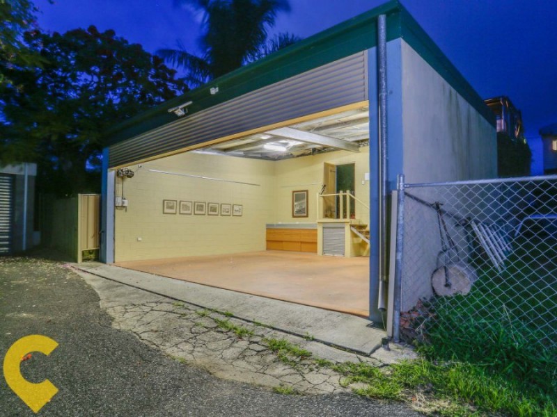 110 Shorncliffe Parade, Shorncliffe QLD 4017