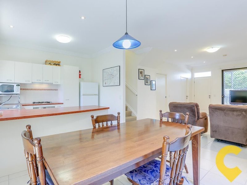 2/15 Twelfth Avenue, Brighton QLD 4017