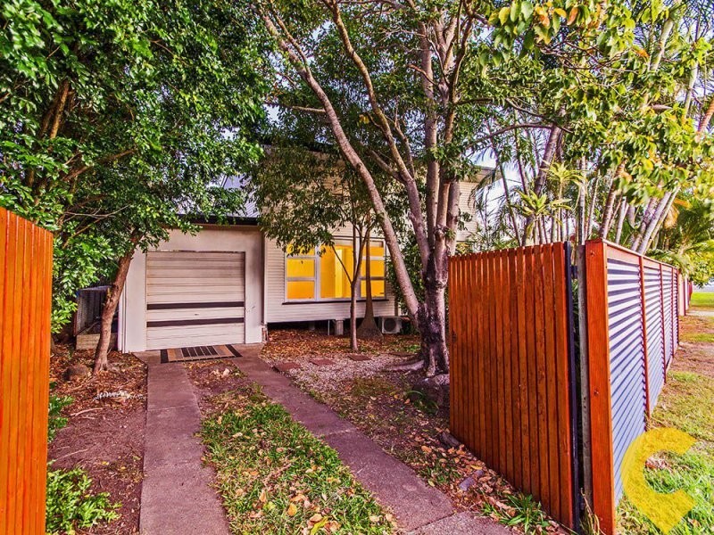 7 Smith Street, Deagon QLD 4017