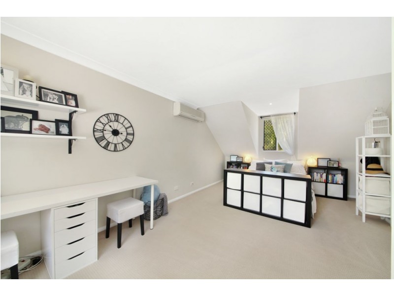 264 Oates Avenue, Holland Park QLD 4121