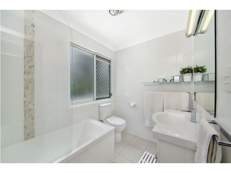 264 Oates Avenue, Holland Park QLD 4121