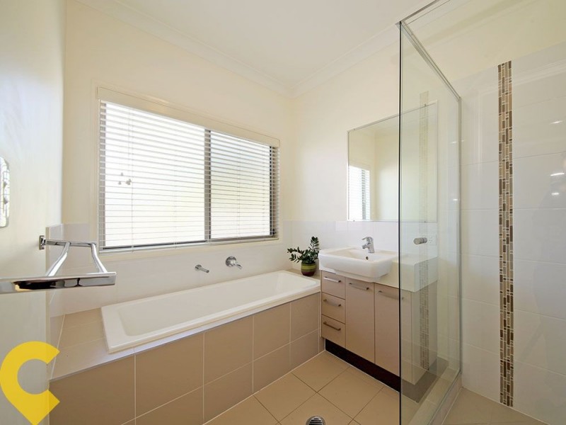 50 Paul Street, Brighton QLD 4017