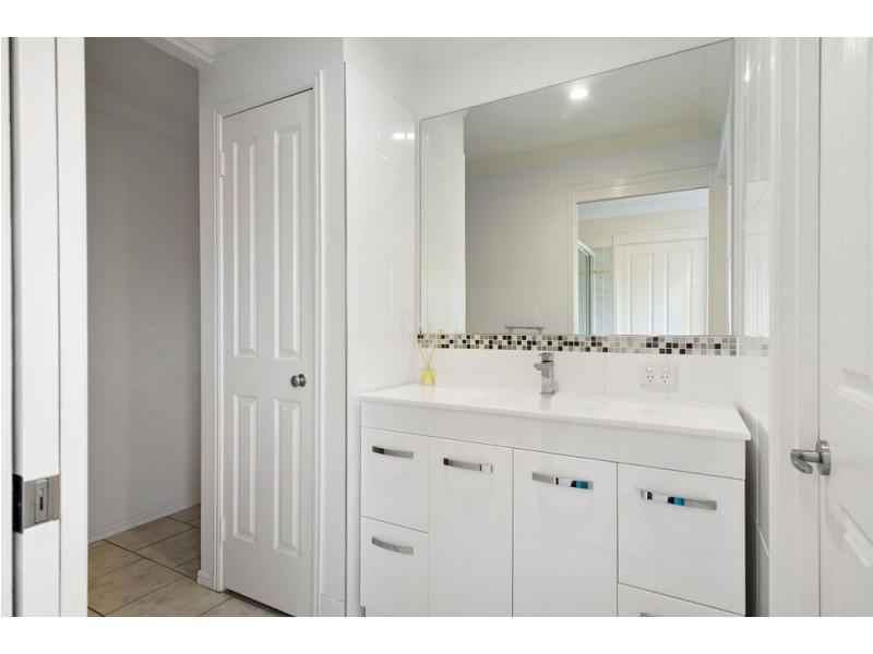 10 Whitby Street, Bracken Ridge QLD 4017