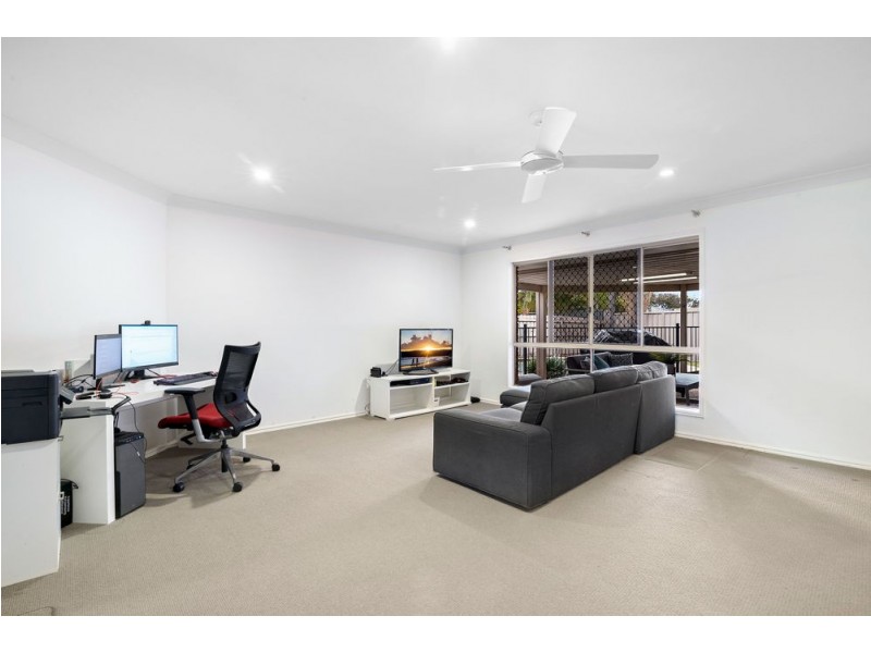 10 Whitby Street, Bracken Ridge QLD 4017