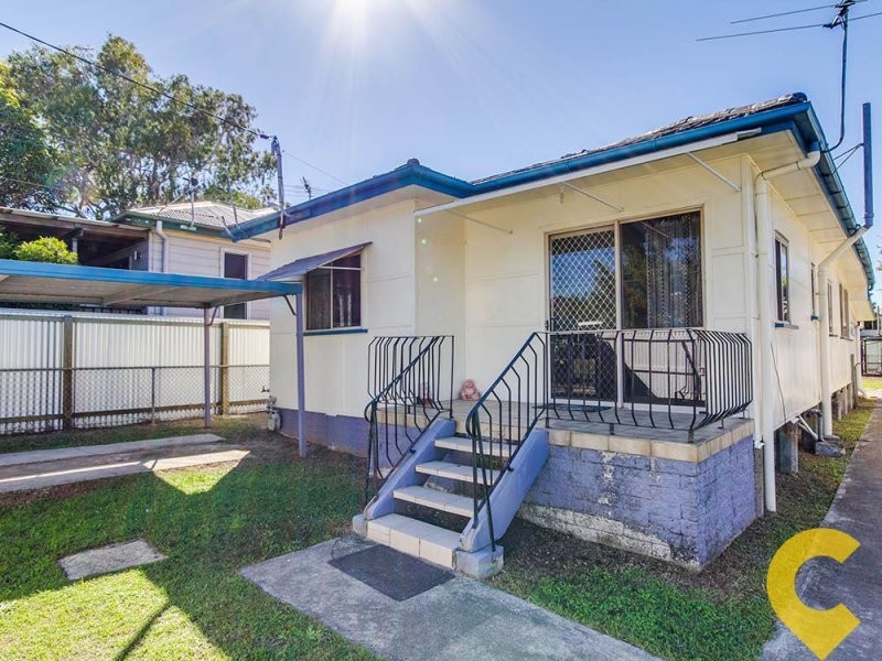 12 Prince Street, Brighton QLD 4017