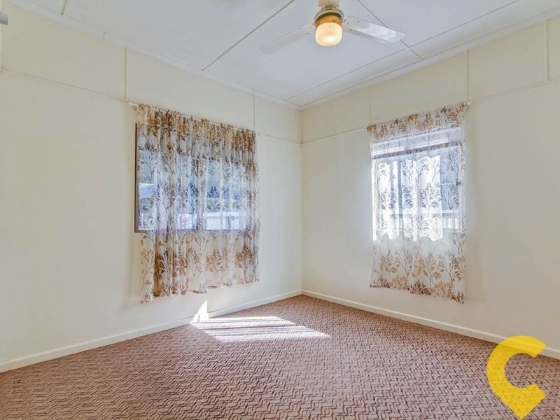 12 Prince Street, Brighton QLD 4017