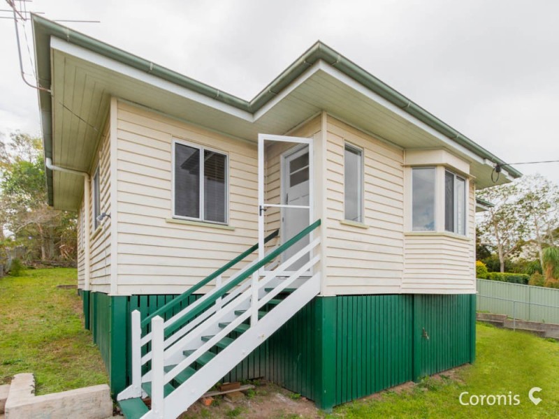 140 Rainbow Street, Sandgate QLD 4017