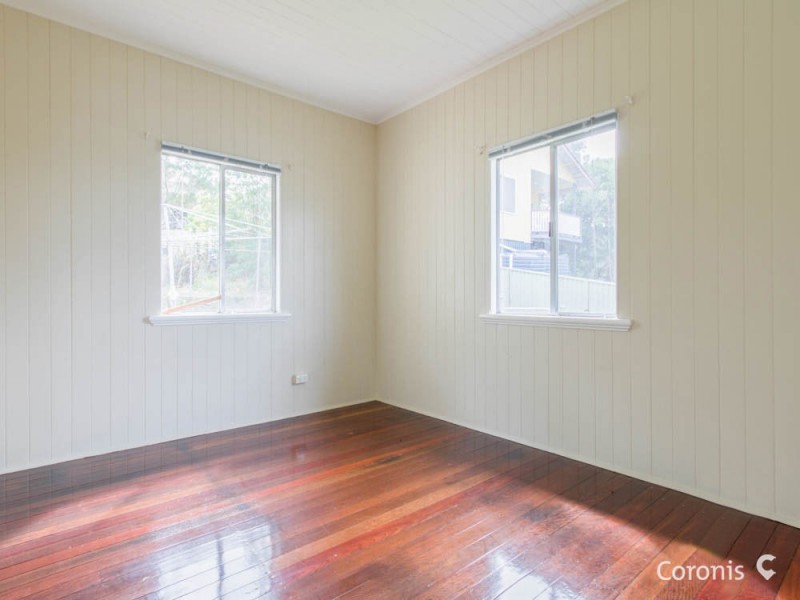 140 Rainbow Street, Sandgate QLD 4017