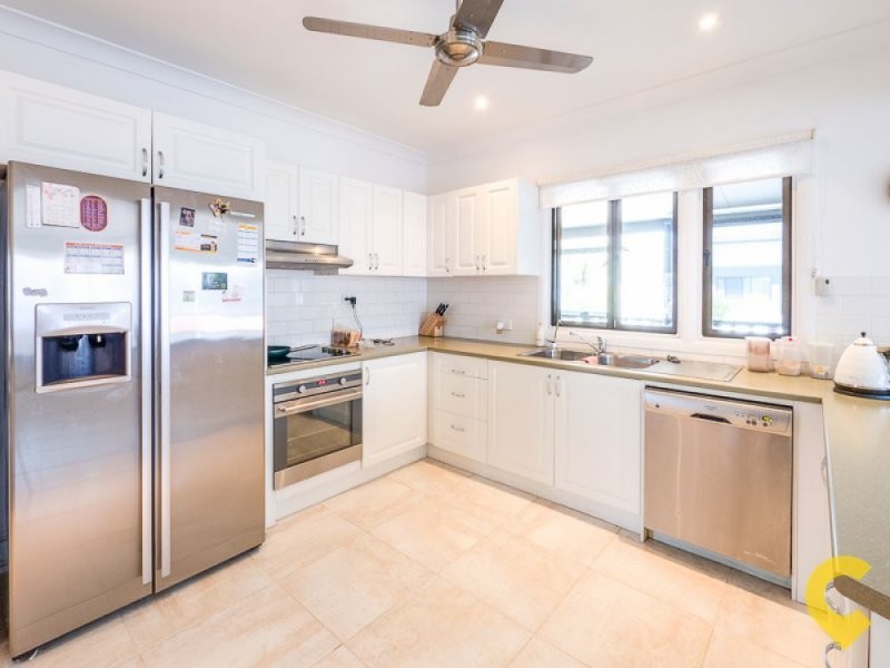 27 Gledson Street, Zillmere QLD 4034