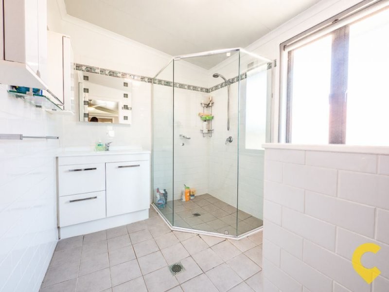 27 Gledson Street, Zillmere QLD 4034