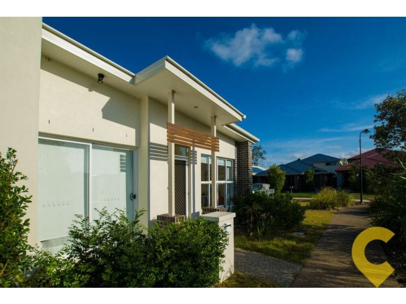 11 Daintree Park Way, Fitzgibbon QLD 4018