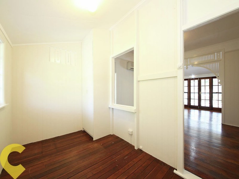 4 Cotton Street, Shorncliffe QLD 4017