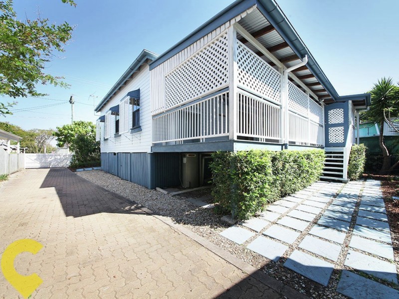 4 Cotton Street, Shorncliffe QLD 4017