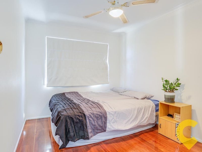 37 Arundal Street, Brighton QLD 4017