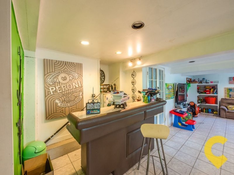 38 Clifford Street, Stafford QLD 4053