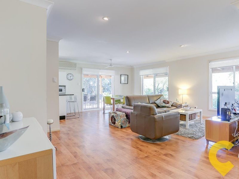 25 Range Avenue, Brighton QLD 4017