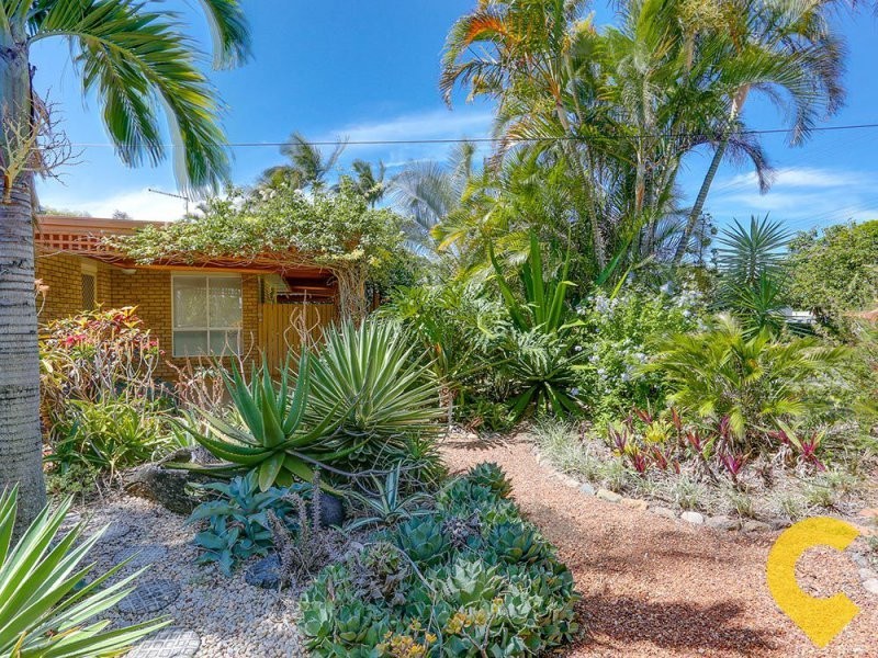 25 Range Avenue, Brighton QLD 4017