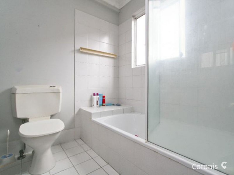 2/52 Hows Rd, Nundah QLD 4012
