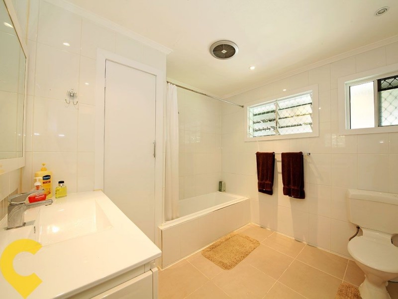 25 Ettarre Street, Bracken Ridge QLD 4017