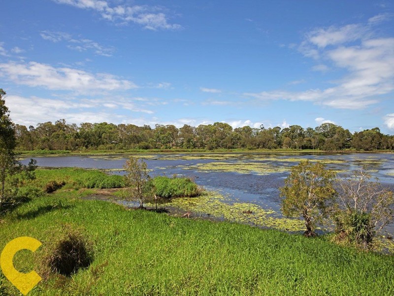 85 Southerden Street, Sandgate QLD 4017