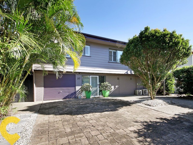 37 Blackwood Road, Deagon QLD 4017