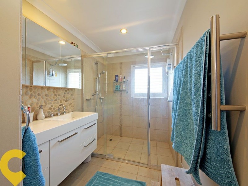 37 Blackwood Road, Deagon QLD 4017